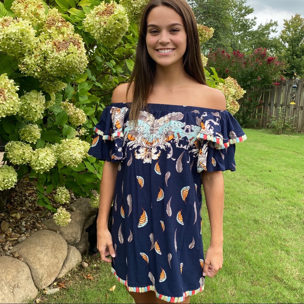 Umgee Boho Feather Print Fringe Trim Tunic2021 - image 1